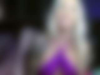 Live cam show with Barbie Doll Kiley - Athletic Strip on Camsoda