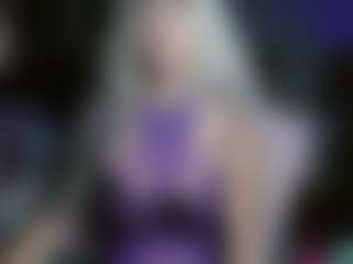 Live cam show with Barbie Doll Kiley - Athletic Young Adult on live.xheat.ai
