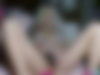 Live cam show with Barbie Doll Kiley - Striptease Teen (18+) on Camsoda