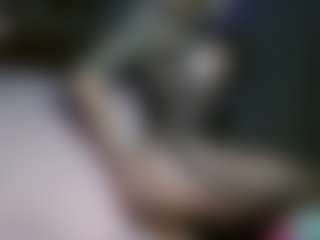 Live cam show with Barbie Doll Kiley - Fingering on Camsoda