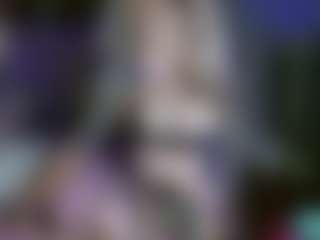 Show de cam en vivo con Barbie Doll Kiley - Anal en Camsoda