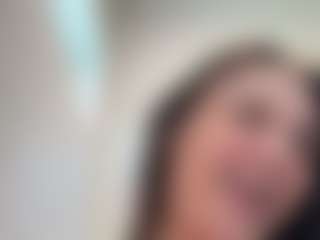 Live cam show with Nixxole - Brown Hair on sexylive.show