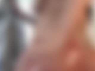 Nixxole's Live Sex Cam Show
