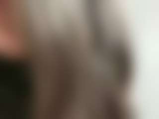 Live cam show with Nixxole - Tease Brown Hair on Fling VIP Chat