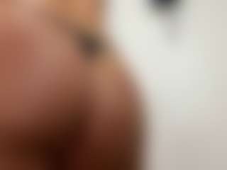 Nixxole's Live Sex Cam Show