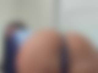 Nixxole's Live Sex Cam Show