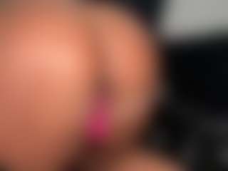 Nixxole's Live Sex Cam Show