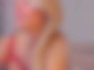 Live cam show with Carol - Fingers on SinfulBabes