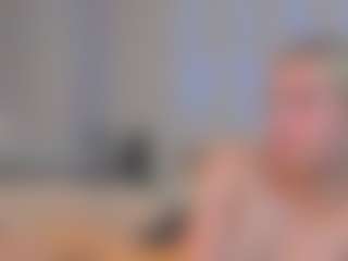 Live cam show with Carol - Upskirt on madthumbs