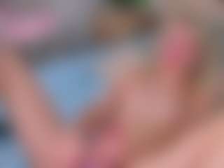 Live cam show with Carol - Upskirt on Camsoda