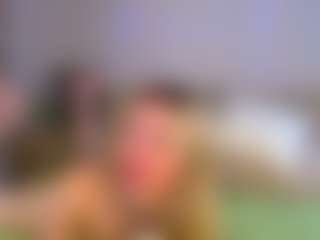 Live cam show with Carol - Green Eyes on live.xheat.ai