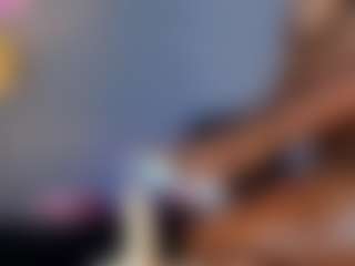 NAOMY COOPER's Live Sex Cam Show