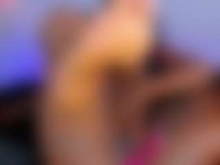 NAOMY COOPER's Live Sex Cam Show
