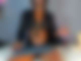 Live cam show with NAOMY COOPER - Ebony Shaved Pussy on crypto-cams