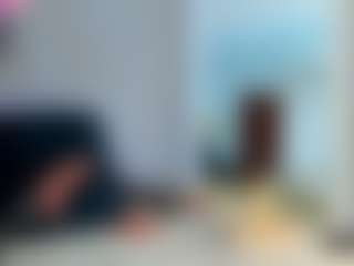 NAOMY COOPER's Live Sex Cam Show