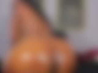 NAOMY COOPER's Live Sex Cam Show