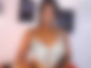 Live cam show with NAOMY COOPER - Brown Eyes Ebony on CamSodaAdn