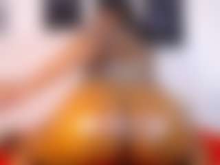 Live cam show with NAOMY COOPER - Ebony Small Tits on CamSodaAdn