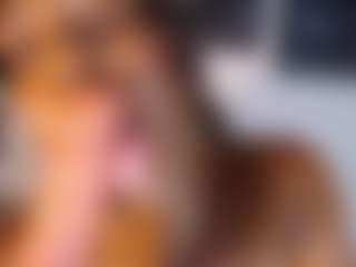 Show de câmera ao vivo com NAOMY COOPER - Ebony Toys no Camsoda