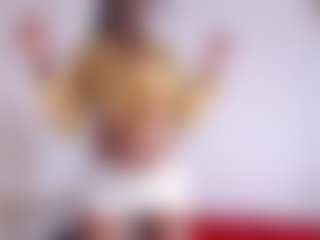 Live cam show with NAOMY COOPER - Black Dildo on AdultVida.com