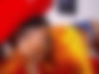 Live cam show with NAOMY COOPER - Black Small Tits on Milfs Live