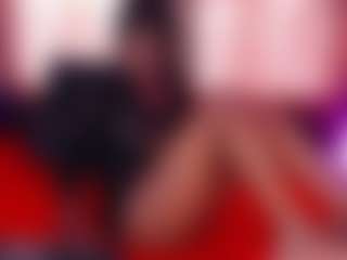 Live cam show with NAOMY COOPER - Ebony Shaved Pussy on eurowanks.com