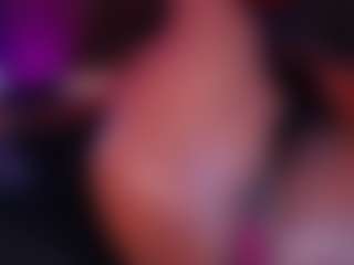Show live cam dengan NAOMY COOPER - Ebony Toys di Camsoda