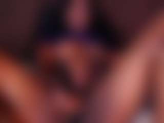 Live cam show with NAOMY COOPER - Public on Big Tits