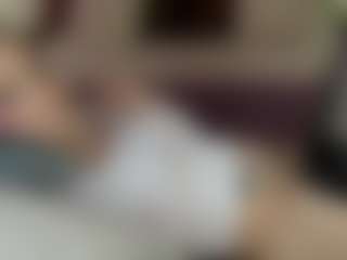 Live cam show with Naughty_Cherry - Portuguese on Soda Cam