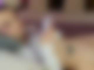 Seks show na żywo z Naughty_Cherry