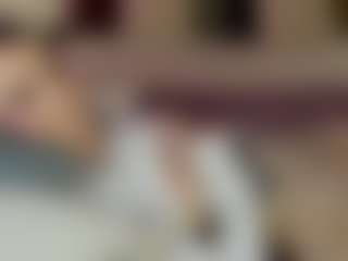 Live cam show with Naughty_Cherry - Spank on StripNow