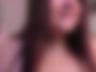 Live cam show with Annette - Green Eyes on Camsoda
