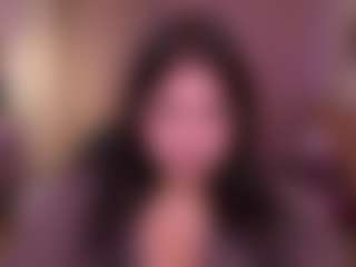 Live cam show with Annette - Body Massage on Camsoda