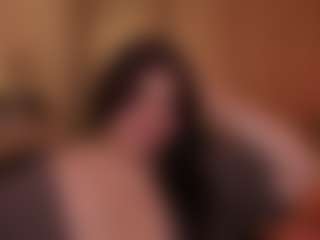 Live cam show with Annette - Green Eyes on Uber Horny