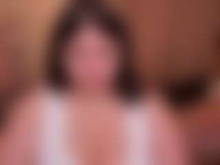 Live cam show with Annette - Suck on crypto-cams