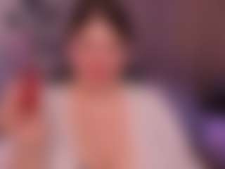 Live cam show with Annette - Suck on Mixed Magazine Live