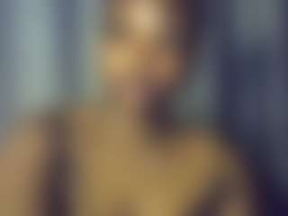 Freakybrula's Live Sex Cam Show