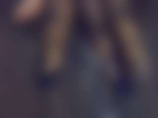 Freakybrula's Live Sex Cam Show