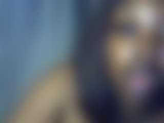 Freakybrula's Live Sex Cam Show