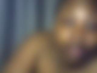 Freakybrula's Live Sex Cam Show