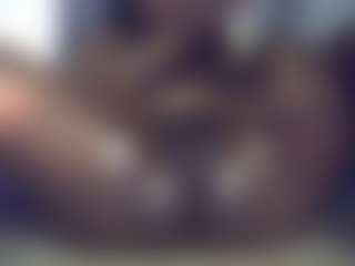 Freakybrula's Live Sex Cam Show