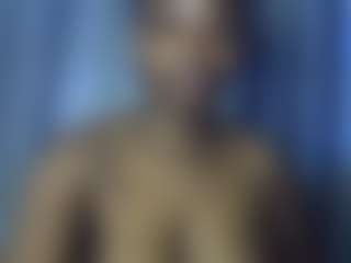 Live cam show with Freakybrula - Ebony Squirt on camwithhim.com