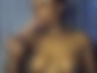 Freakybrula's Live Sex Cam Show