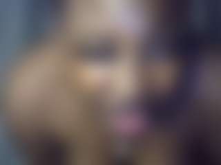 Freakybrula's Live Sex Cam Show