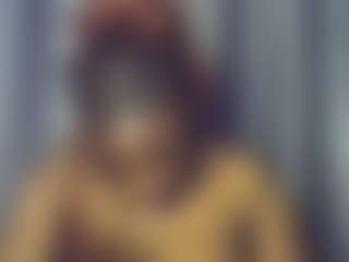 Live cam show with Freakybrula - Messy on CamClone
