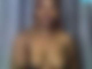 Freakybrula's Live Sex Cam Show
