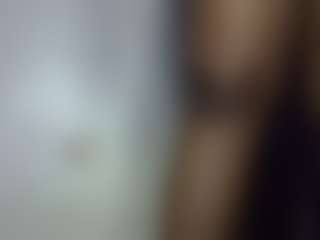 Freakybrula's Live Sex Cam Show