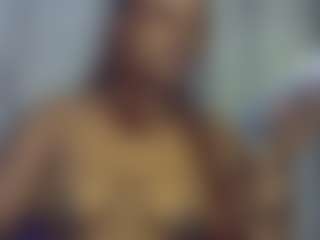Live cam show with Freakybrula - Ebony Small Tits on Strip Flash - Live Sex Shows