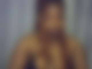 Live cam show with Freakybrula - Young Adult on Soda Cam