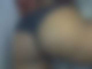 Freakybrula's Live Sex Cam Show